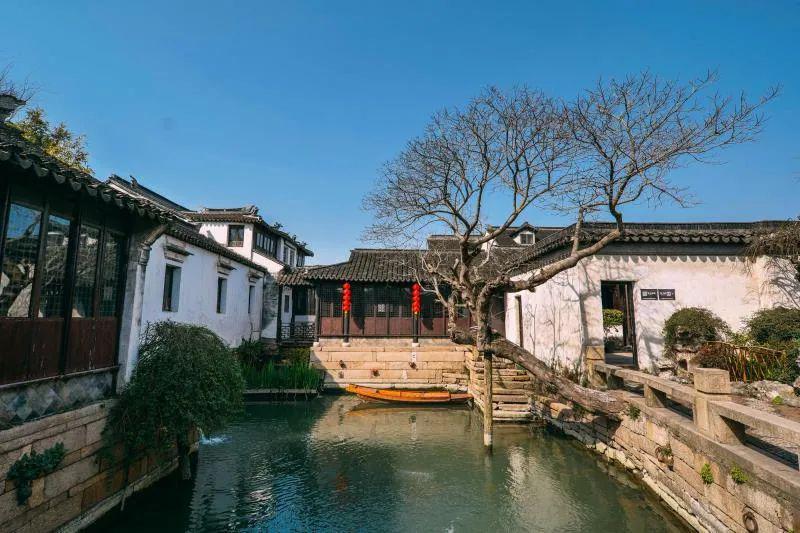 【出行向导】玉泉山公园举办“彩灯游”活动，玉兰路部分路段实施交通管制